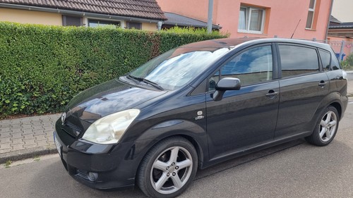 Toyota corolla verso - corolla,